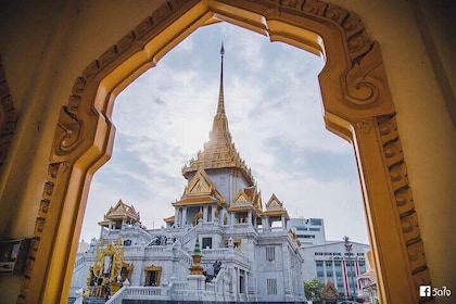 Bangkok Cultural Delight Tour with Guide