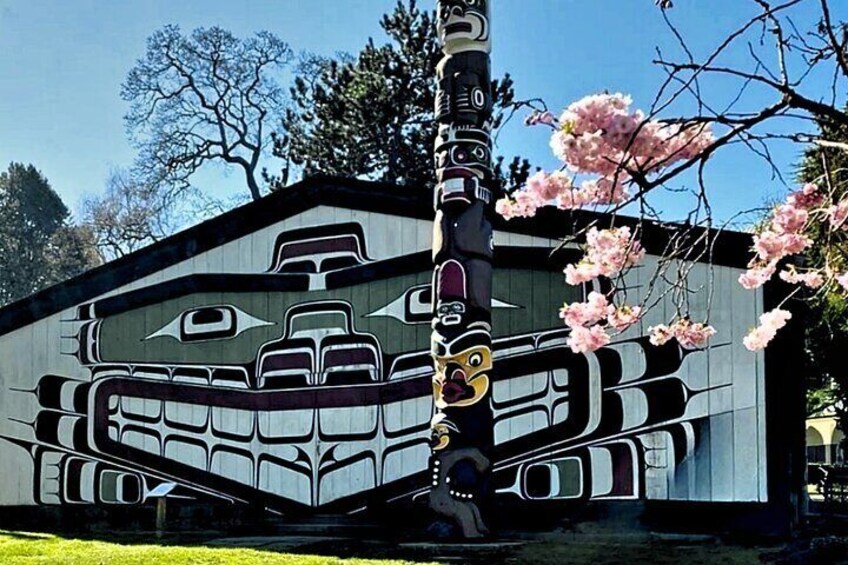 Half Day Victoria City Highlights Private Luxury Tour