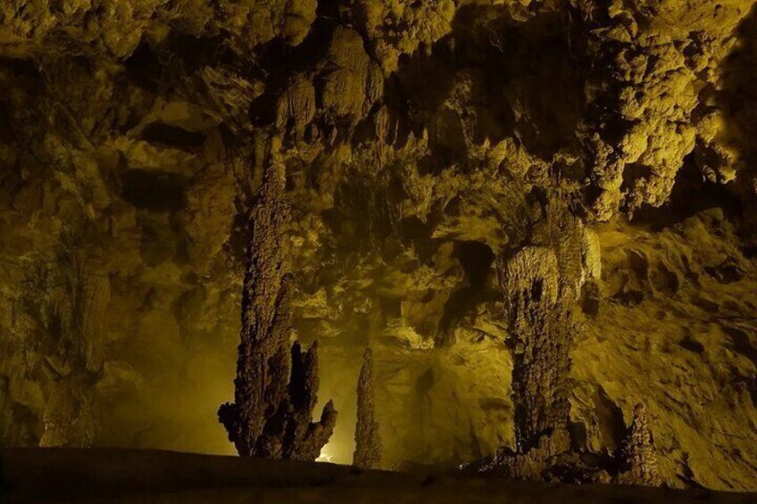 Hua Ma Cave and North-East Vietnam Private Tour 8 Days