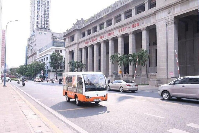 Private Ho Chi Minh 90 minutes Experience by Golf Cart