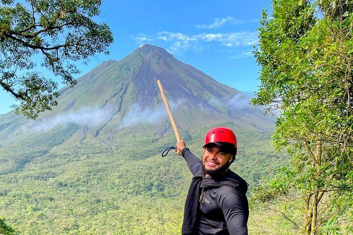 Premium Adventure from San Jose Arenal Volcano Waterfall and Thermal