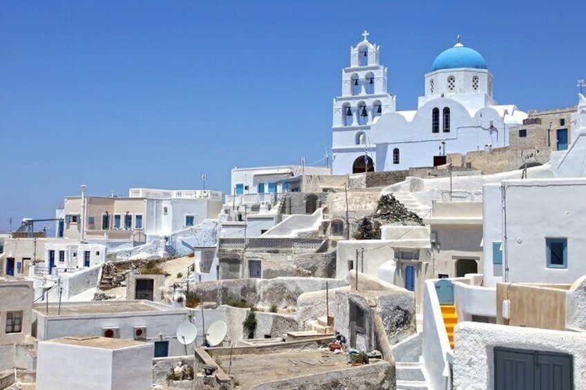 Revisit History and Explore Traditional Villages in Santorini