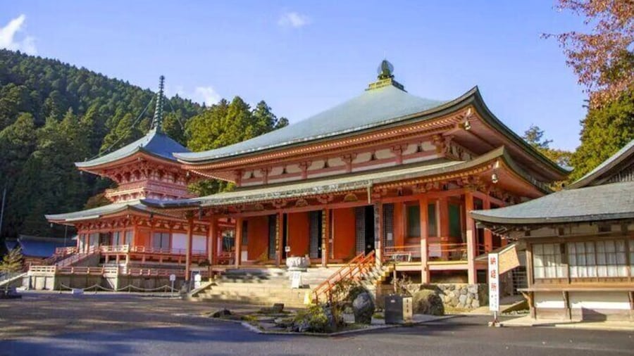 Sacred Peak and Scenic View Hieizan Enryaku ji and Hiyoshi Shrine