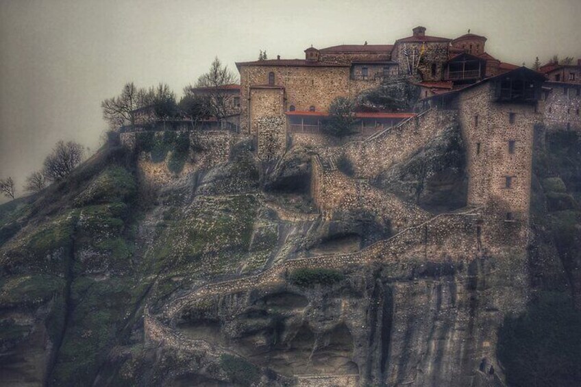 Meteora Private 2-Day Tour with Luxury Transport