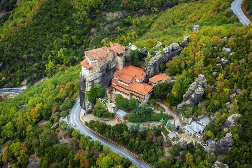 Meteora Private 2-Day Tour with Luxury Transport