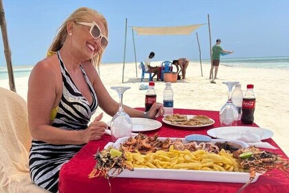 Experience Zanzibar Birdwatching with Lunch and Stone Town