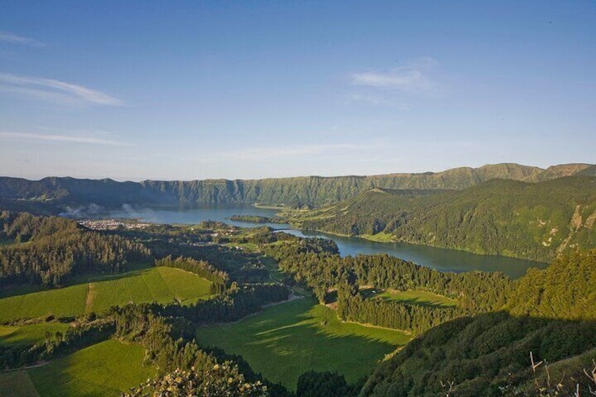 Private Tour Lagoa das Sete Cidades and Lagoa Do Fogo