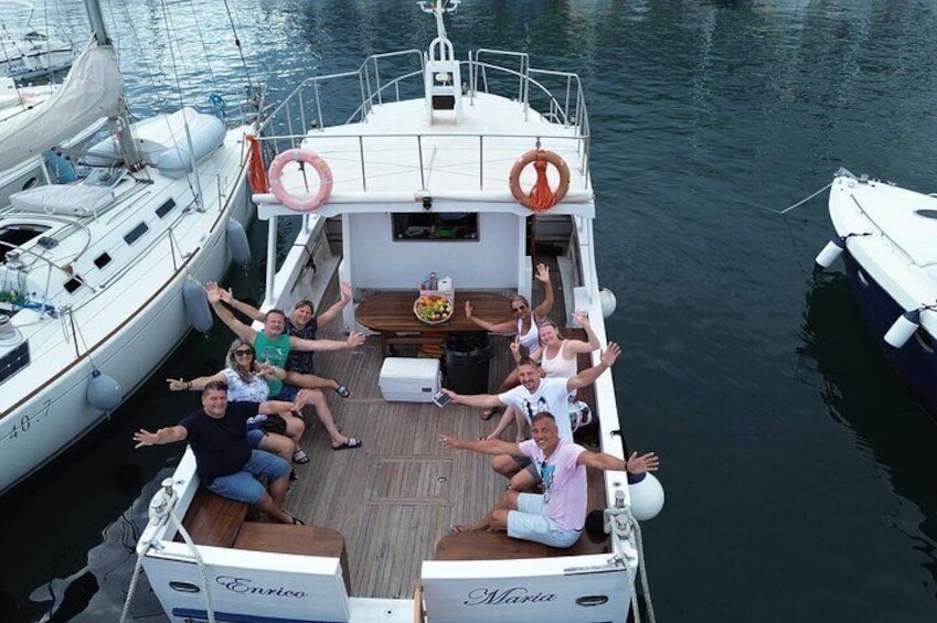 Boat tour of the island of Ischia 