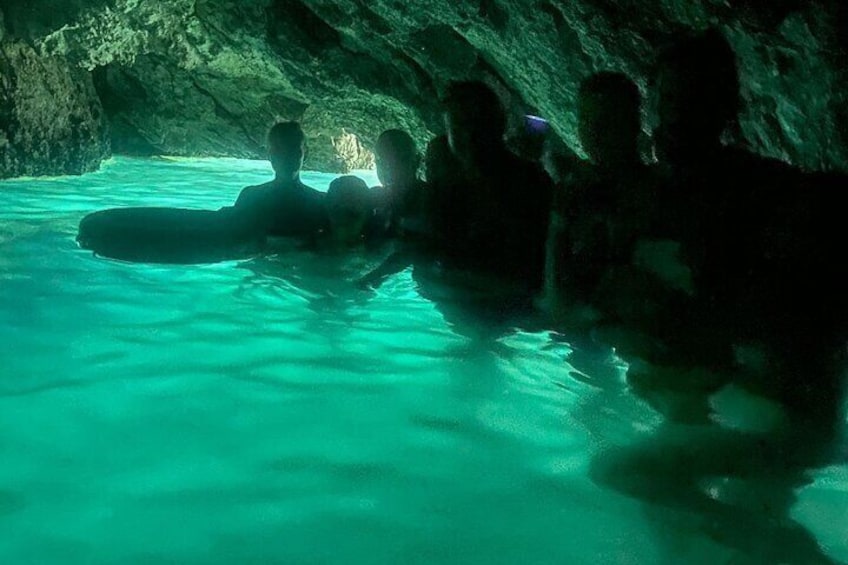 Boat tour of the island of Ischia