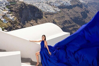 Santorini Flying Dress Sesión de fotos-vídeo por un profesional y transport...