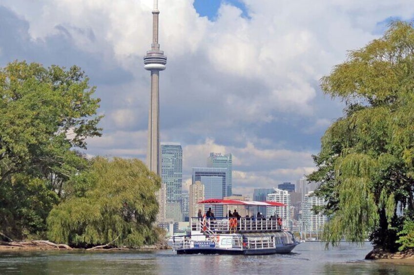 Toronto Harbour and Islands Cruise