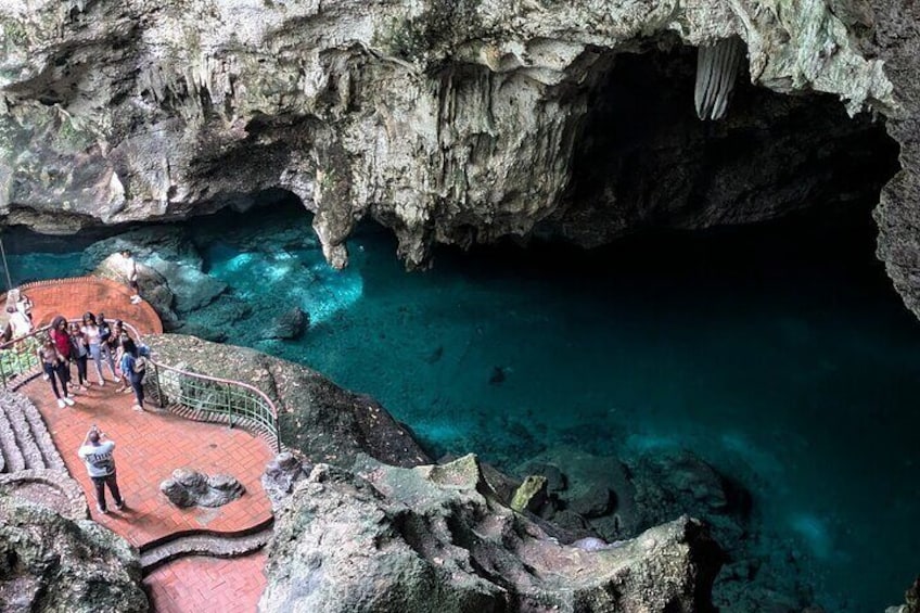Santo Domingo to Salto de Socoa Tour