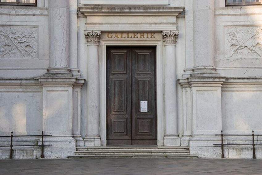 Skip-the-Line Entry Ticket to Gallerie dell'Accademia Audio