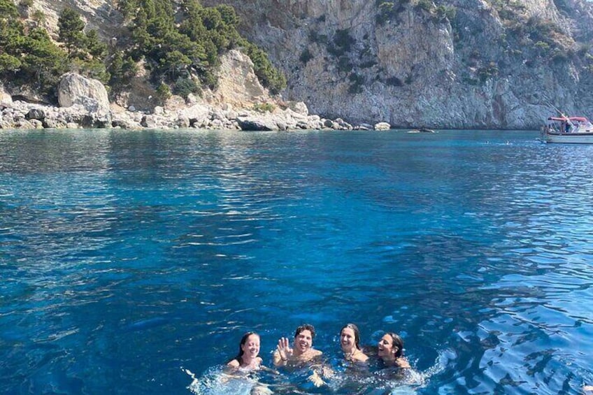 Positano Shared Tour to Capri and Blue Grotto 