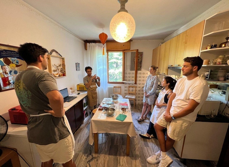 Bologna: Gelato Making Workshop with a Professional