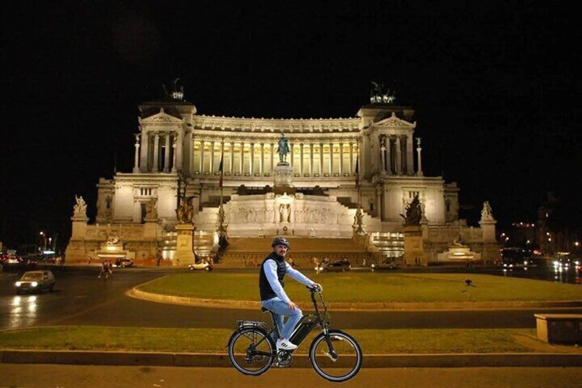 Definitive self-guided e-bike tour of the center of Rome