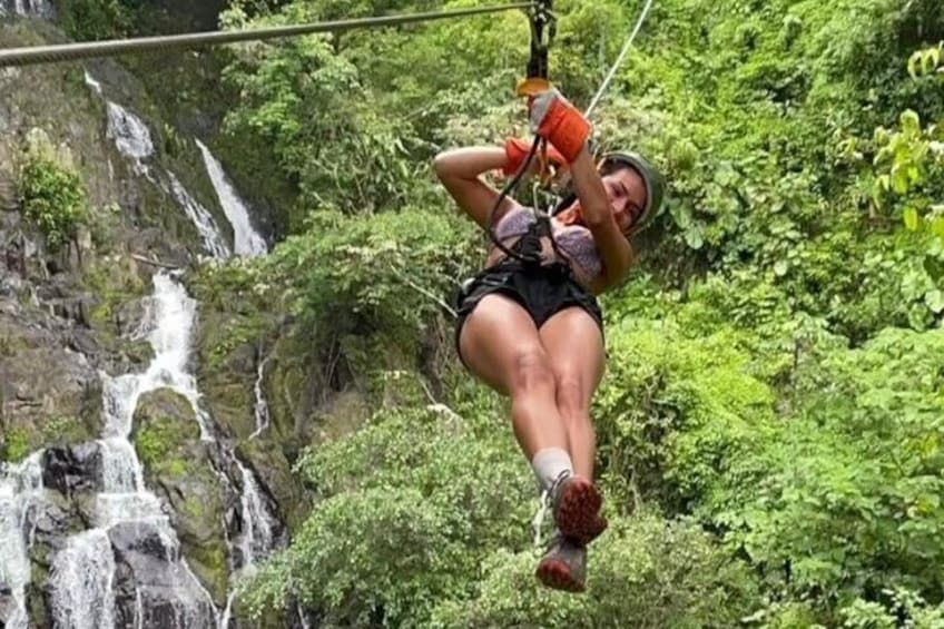 Zipline Full Experience in Chorro El Macho
