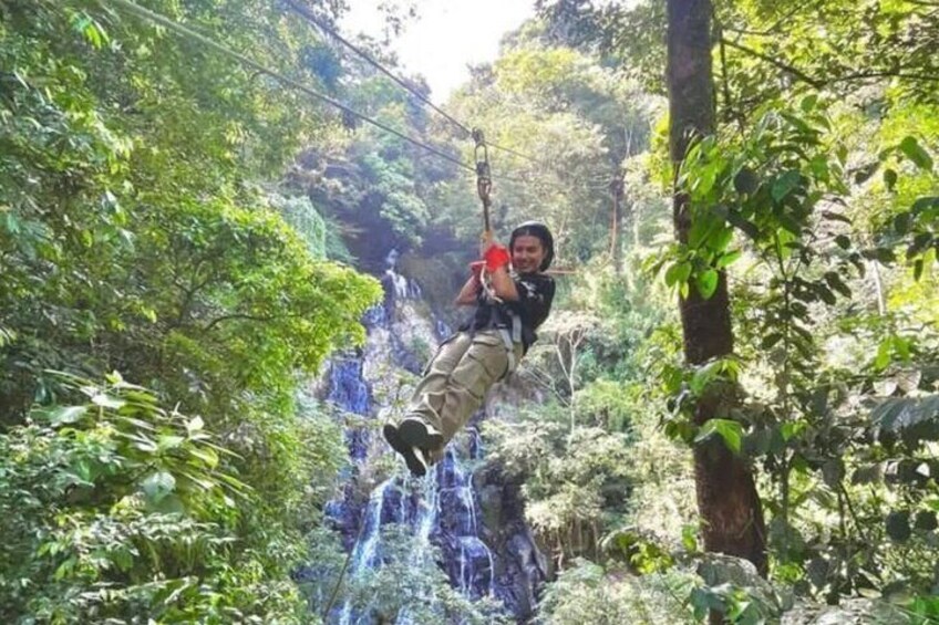 Zipline Full Experience in Chorro El Macho
