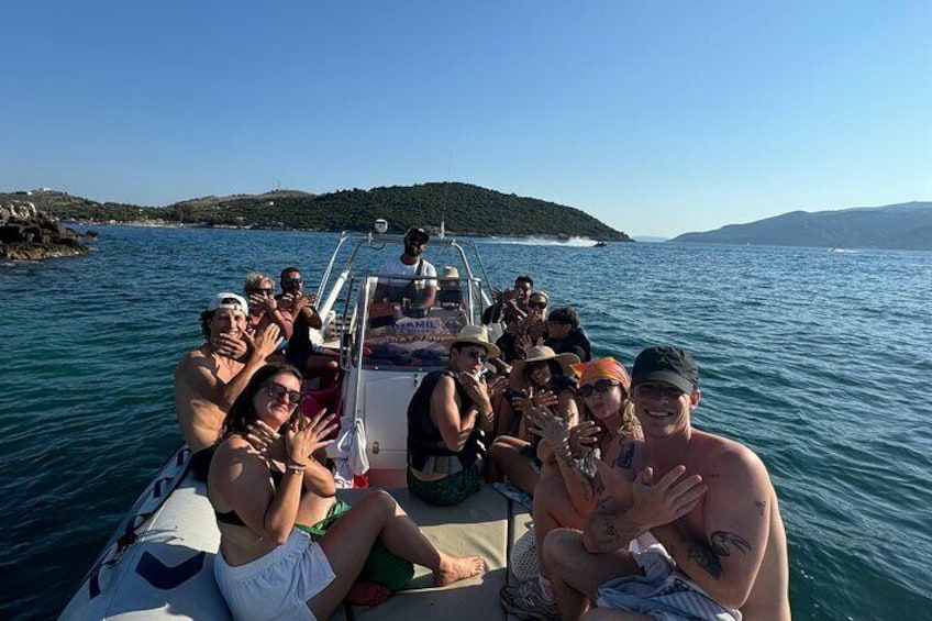 Speedboat Tour Swimming and Snorkeling in Five Island of Ksamil
