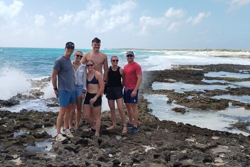 Amazing Private Tour in Cozumel with Snorkeling and Lunch