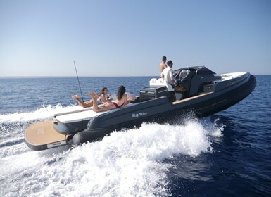 From Trapani: Egadi Islands Tour Favignana - levanzo