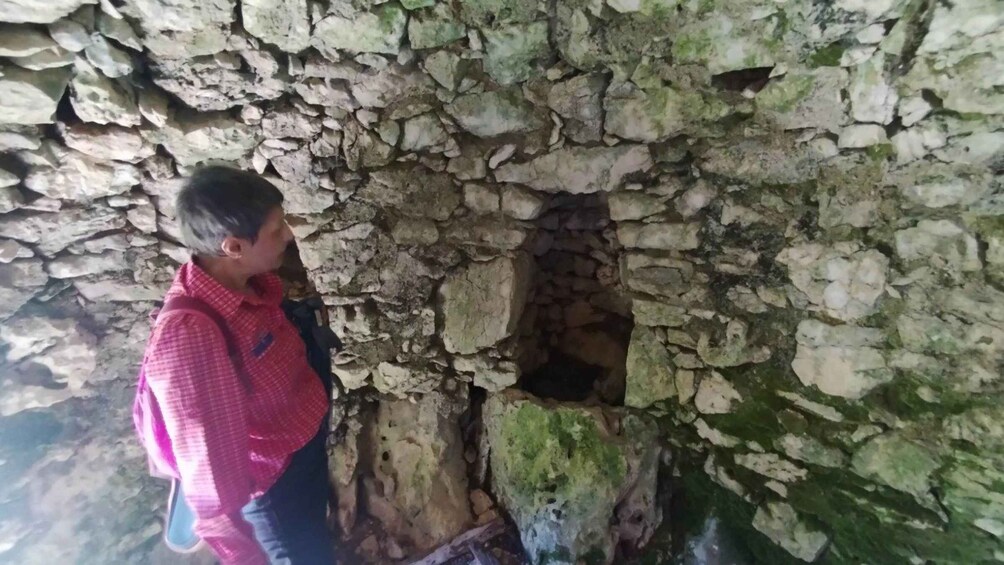 Picture 13 for Activity Lefkada : Hike to Eglouvis Fields of Flavor