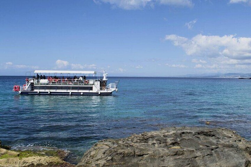 Explore Seabed with an Underwater Vision Boat in Capo Rizzuto 