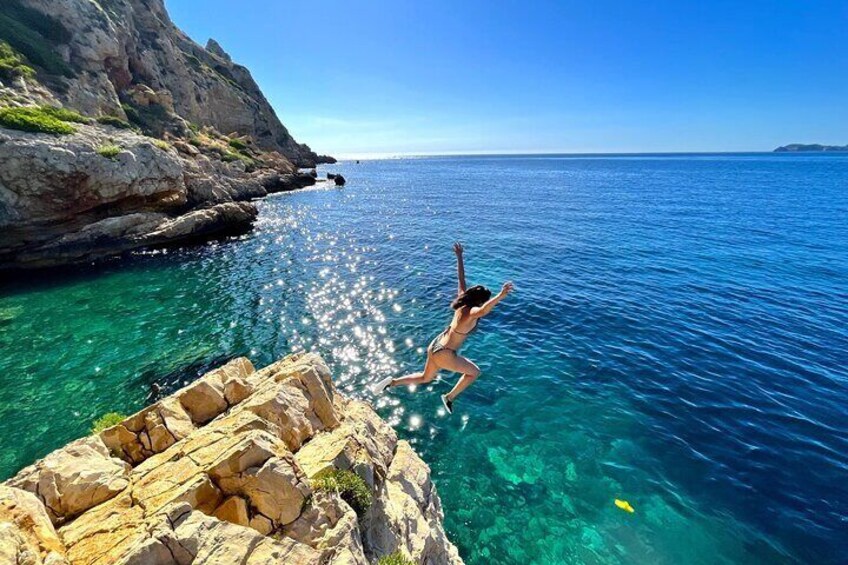 *EXTREME* Cliff Jumping Kayak and Snorkel Tour