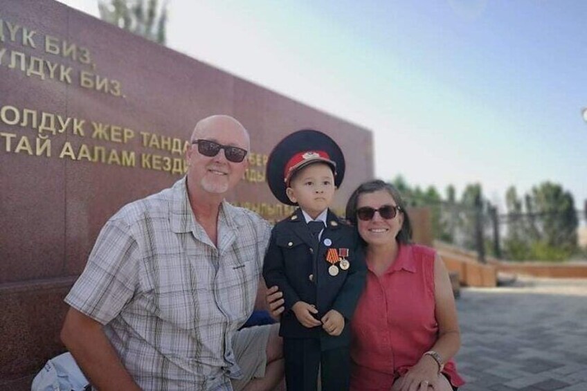 Bishkek Walking City Tour with a Local