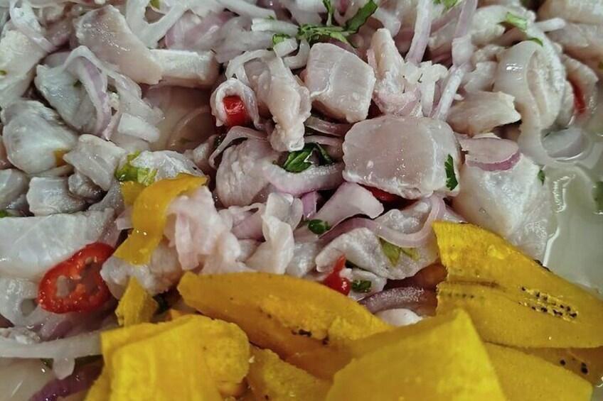 Our traditional ceviche blends all the flavors: plantains from Piura, chili peppers from the Amazon, and fresh fish from our vast coastline.