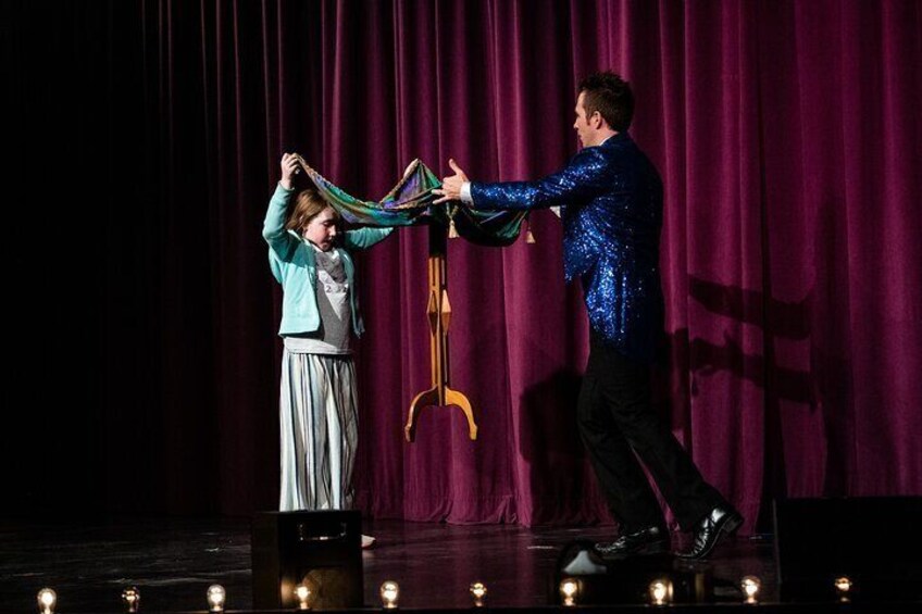 3 Hours Dinner Theater Experience MAGIC Variety Show