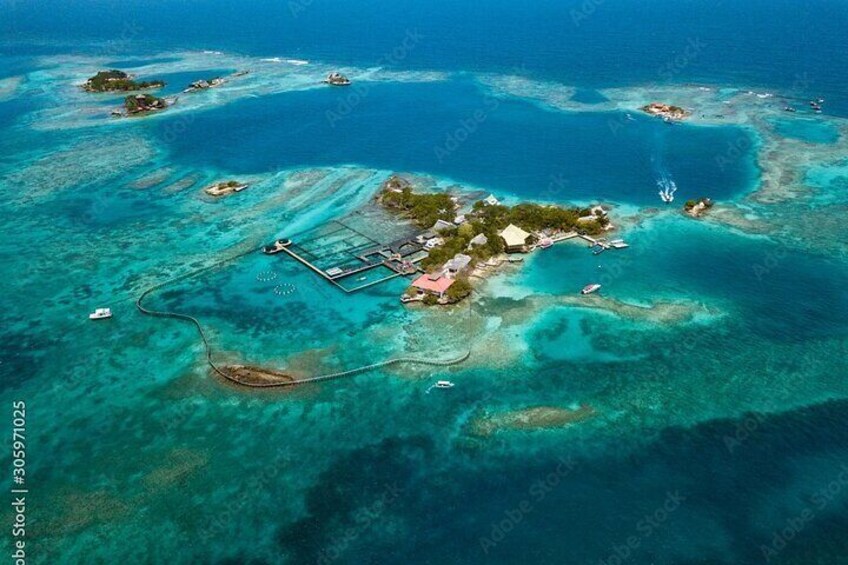 Full Day Rosary Islands and Playa Blanca Baru with Lunch