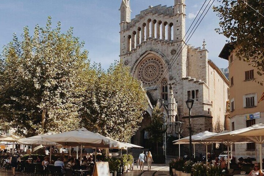 Mallorca Soller Destination Bus Coach Tour