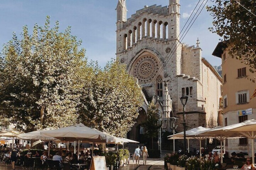 Mallorca Soller Destination Bus Coach Tour
