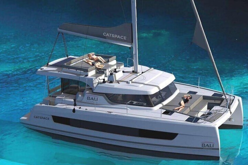 Catamaran trip and overnight stay in Palermo with meals for 8 people