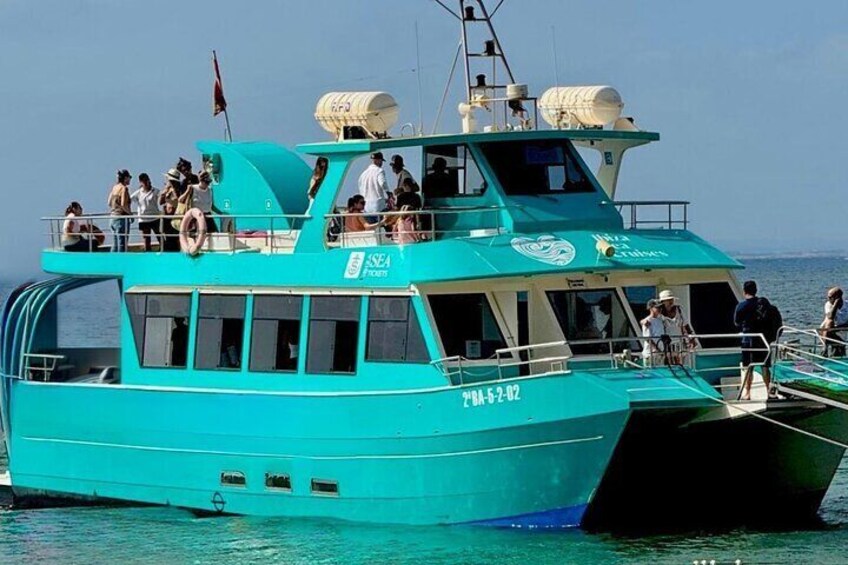 Formentera Boat Tour from Ibiza with Snorkeling and Lunch