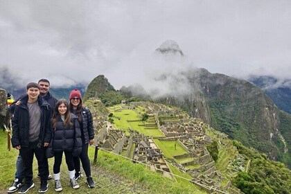 Private Cusco Region Bus Excursion