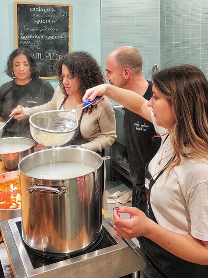 Gnocchi and Tiramisu Cooking Class in Rome with Unlimited Wine