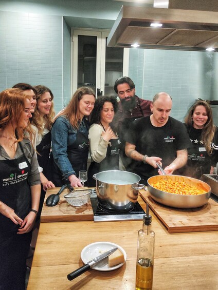 Gnocchi and Tiramisu Cooking Class in Rome with Unlimited Wine