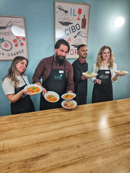 Gnocchi and Tiramisu Cooking Class in Rome with Unlimited Wine