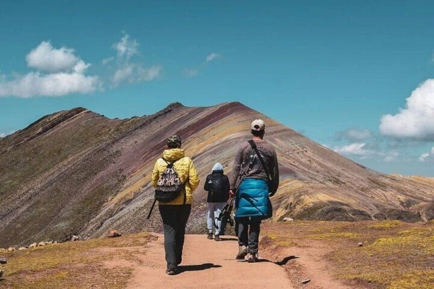Private Tour Palcoyo Rainbow Mountain Full Day