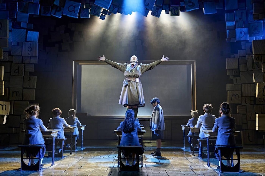 Matilda & 2-Course Pre-Show Meal
