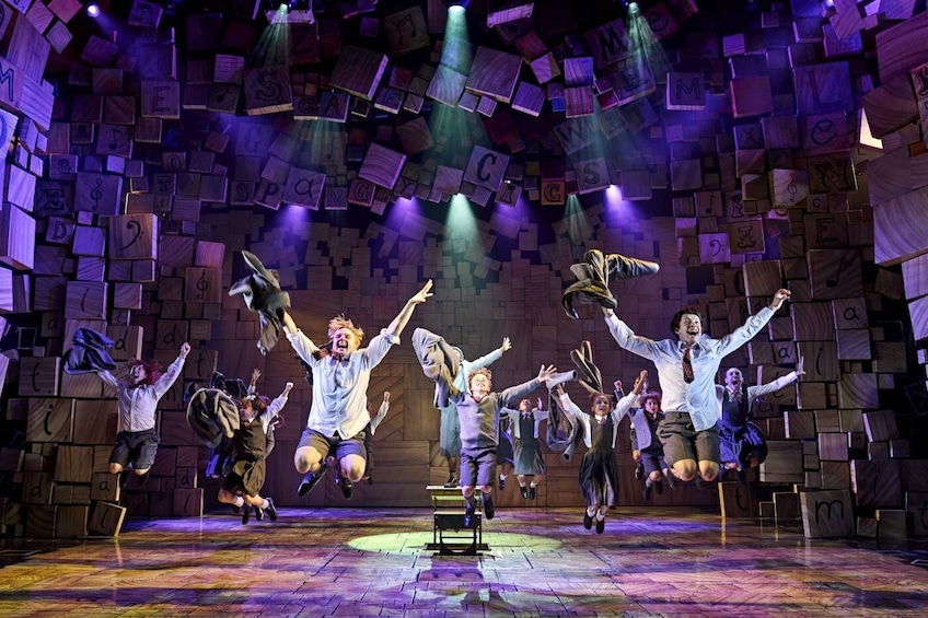 Matilda & 2-Course Pre-Show Meal
