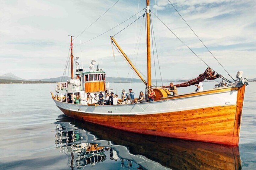 A Taste of Coastal Traditions 