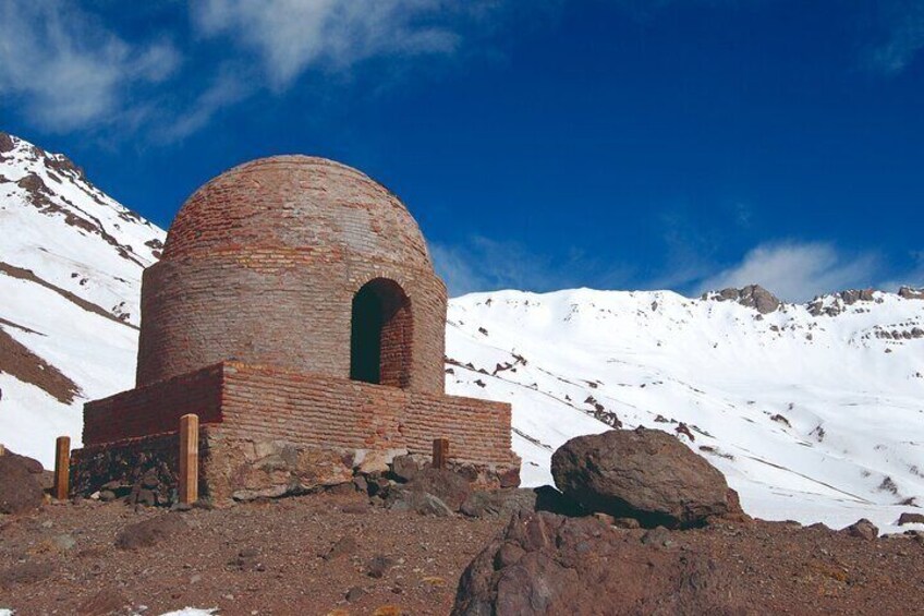 Full Day Tour in Cordillera de Los Andes 