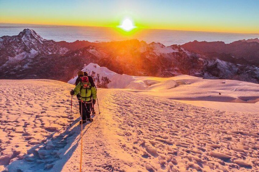 Climb Huayna Potosi 2 days 1 Night