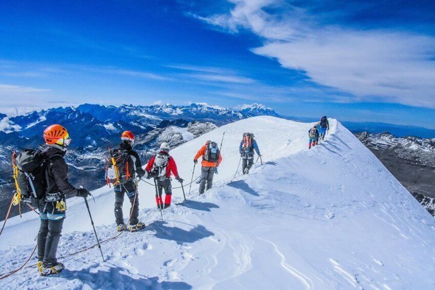 Climb Huayna Potosi 2 days 1 Night