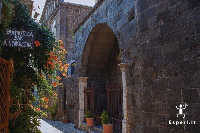 Picturesque views of the village of Casertavecchia, where every corner tells a story of tradition.