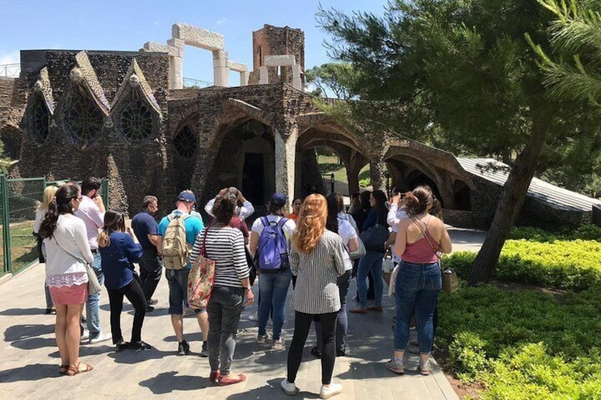 New! Guided tour Gaudí Crypt Small Group + audioguide Colònia Güell