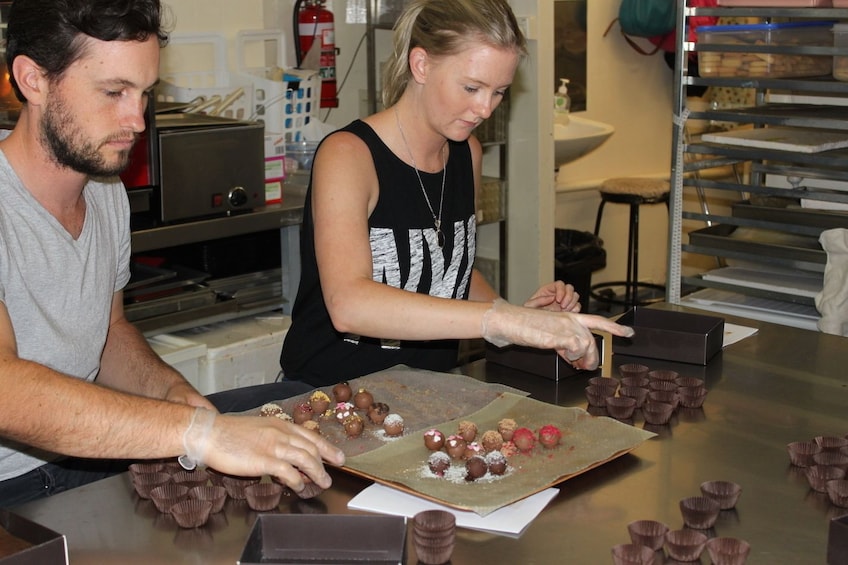 Guests at the Chocolate making workshop at Sissys Gourmet Delights in Melbourne 